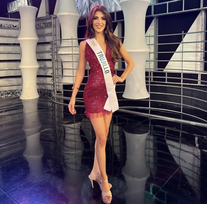 candidatas a miss venezuela 2022. final: 16 nov. (70 aniversario). video entrevista jurado: pag 1. - Página 13 E04559c5f4c3309d69d213