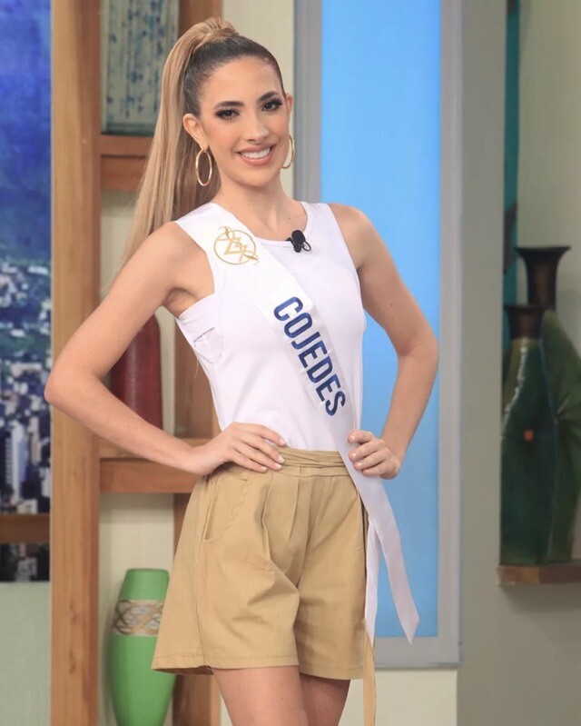 candidatas a miss venezuela 2022. final: 16 nov. (70 aniversario). video entrevista jurado: pag 1. - Página 17 Fdcb300c1236d6688f275