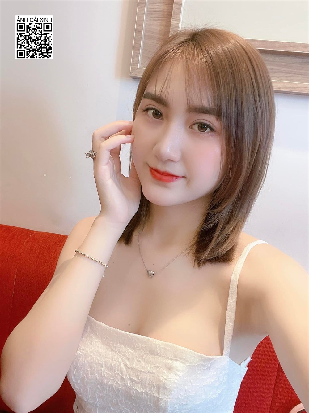 vycutesg_1587.jpg