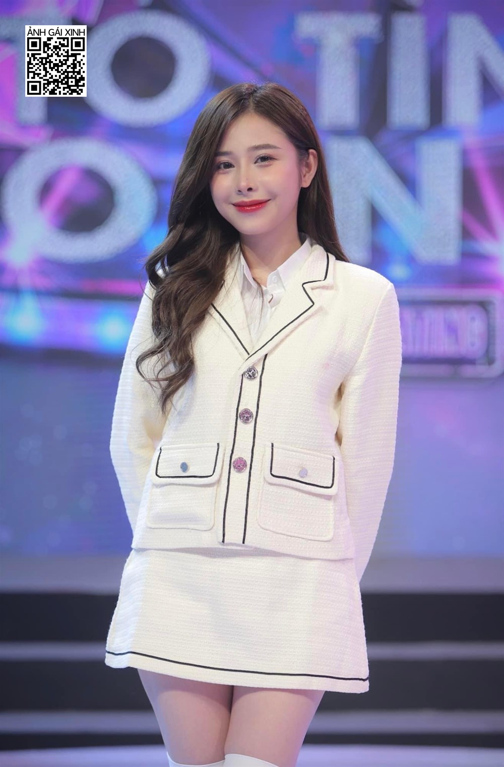 vycutesg_1985.jpg