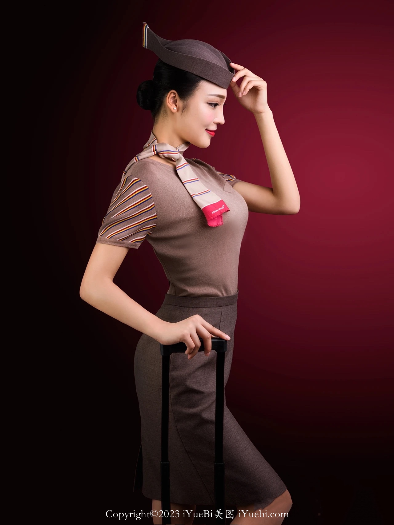 韩亚航空空姐制服模特性感身材制服写真
