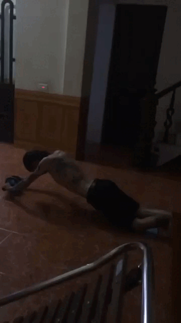 4.gif