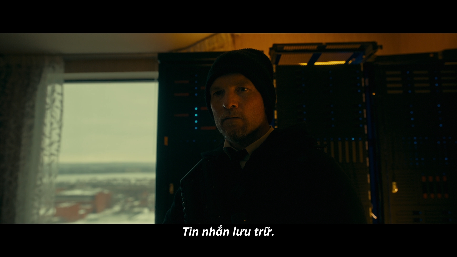 TM---Vietsub-Simulant-2023-ViE-REMUX-BluRay-1080p-DTS-HD-MA-5.1-AVC-LK.mkv_snapshot_01.07.32.382.jpg