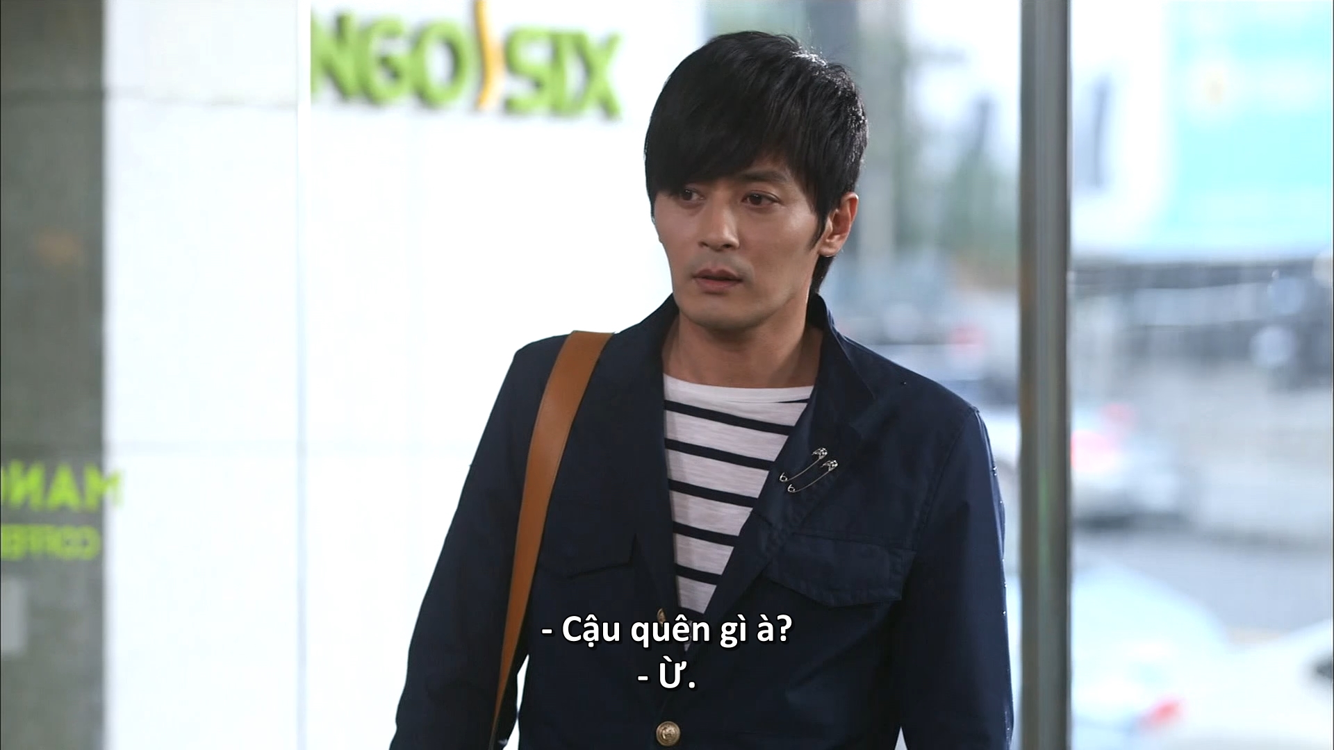 A.Gentlemans.Dignity.S01E01.1080p.IQ.WEB-DL.AAC2.0.H.265-NoG.mkv_snapshot_00.52.43.375.jpg