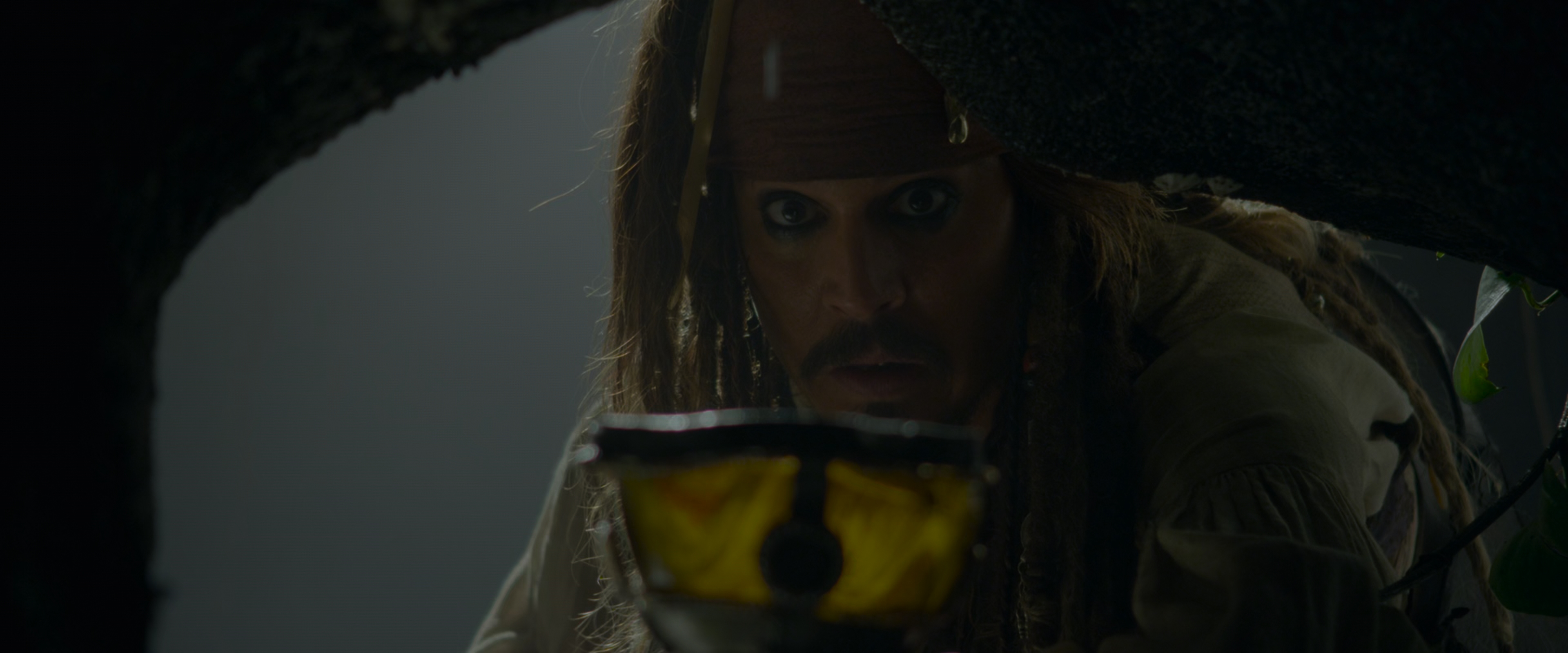 Vietsub-Pirates.of.the.Caribbean.4.2011.UHD.BluRay.2160p.2Audio.TrueHD.Atmos.7.1.x265.10bit.HDR-BeiTai.mkv_snapshot_01.58.14.546.jpg