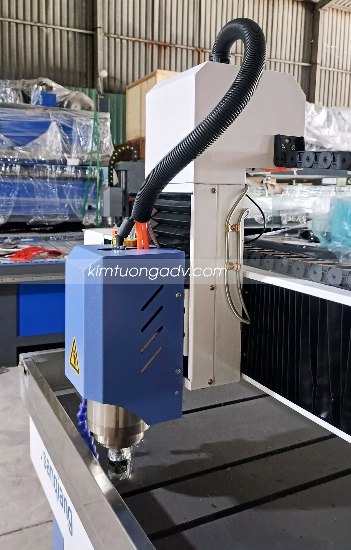 may-cnc-1290-kimtuong.jpg