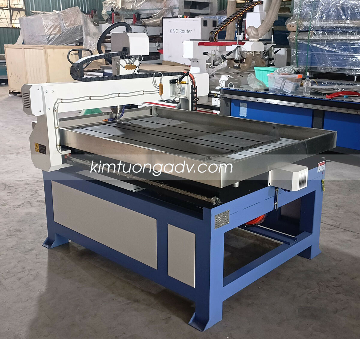 may-cnc-1290-kimtuong-3.jpg