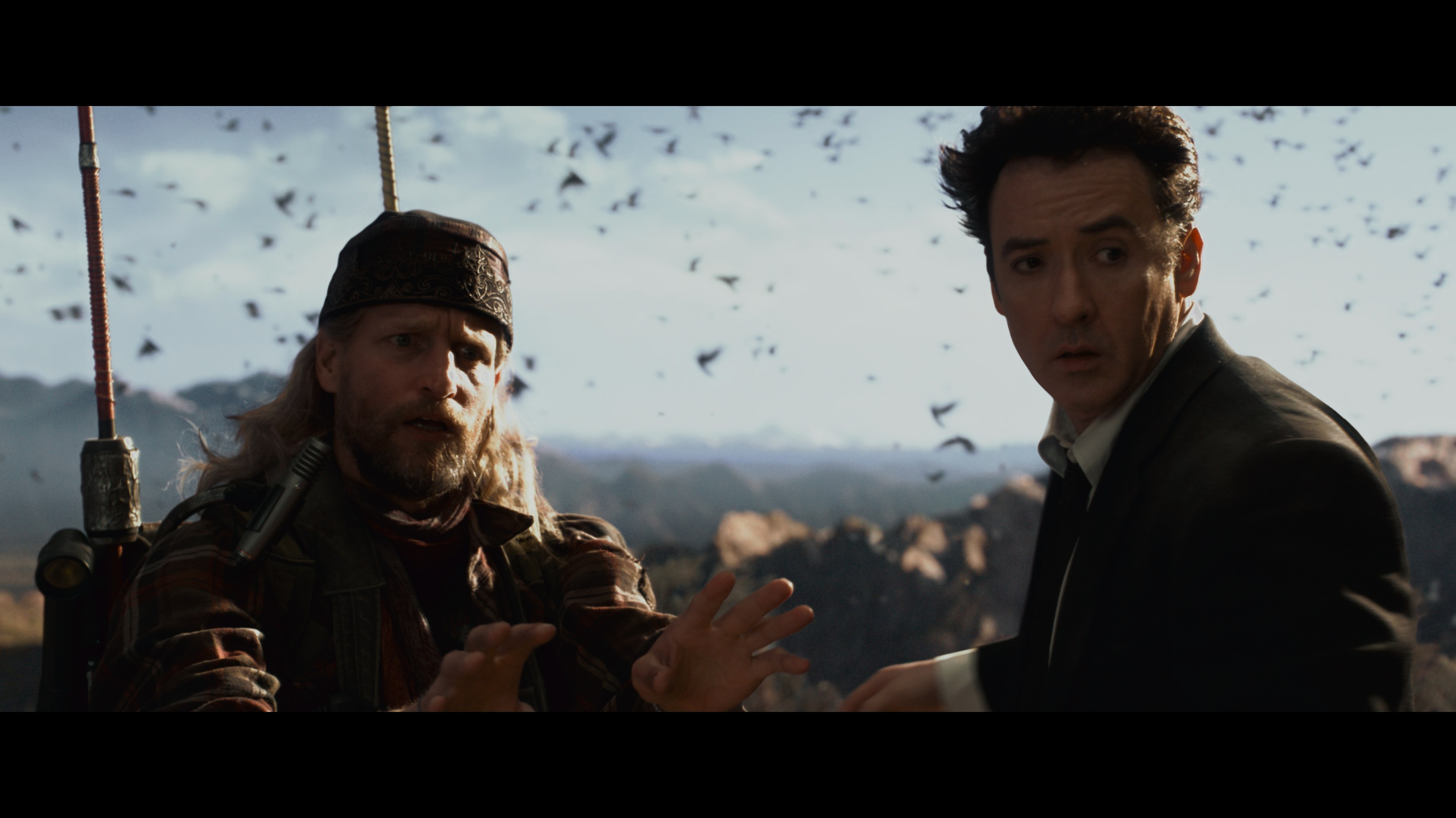 2012.2009.HYBRID.2160p.BluRay.REMUX.HEVC.DV.TrueHD.Atmos.7.1-Flights.mkv_snapshot_00.57.40.901.jpg