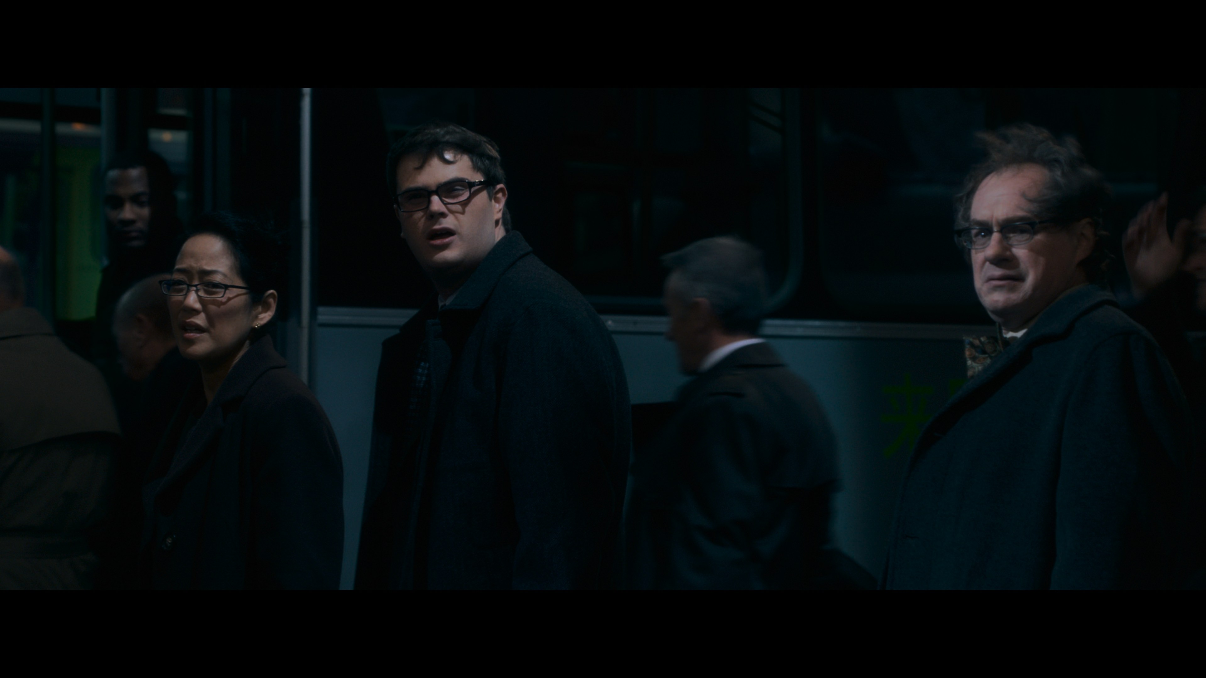 2012.2009.HYBRID.2160p.BluRay.REMUX.HEVC.DV.TrueHD.Atmos.7.1-Flights.mkv_snapshot_01.48.22.313.jpg